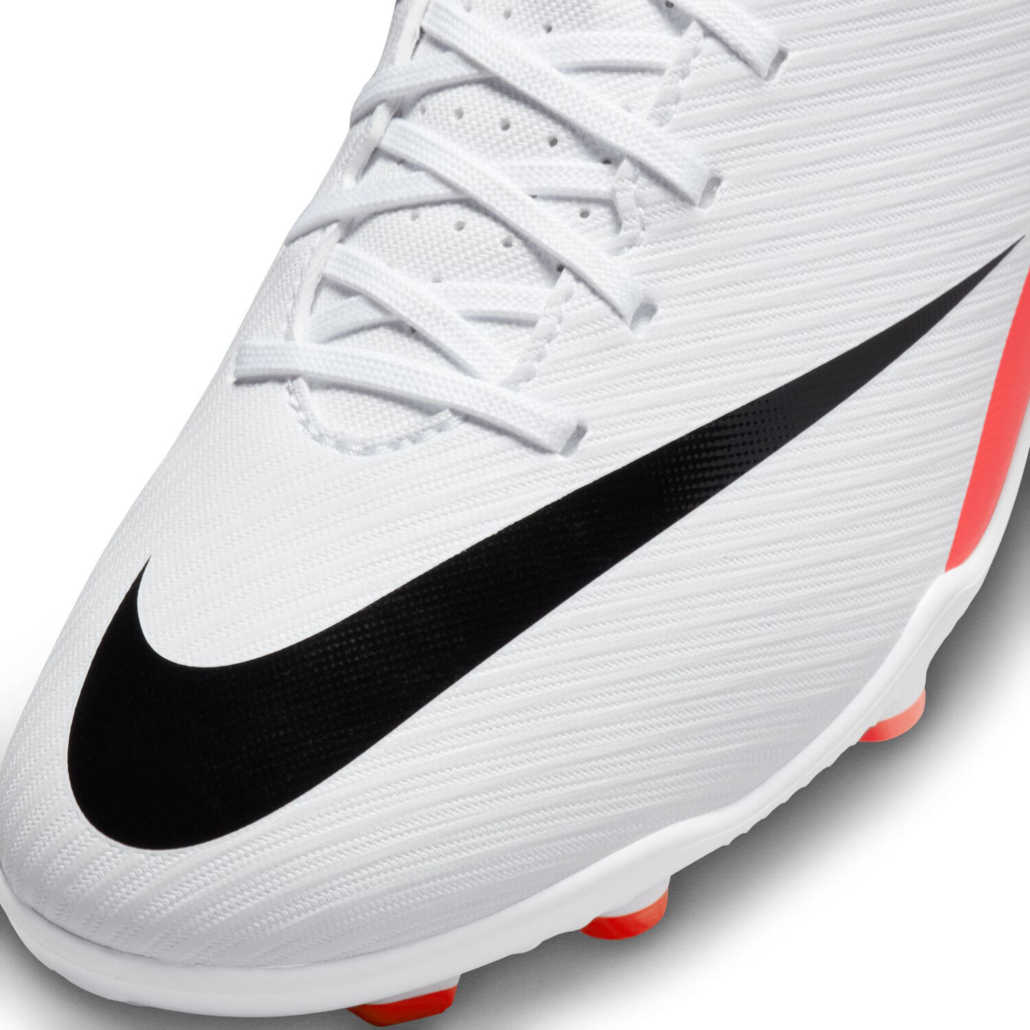 Experience Durability with Nike Your Favorite Team Player Version