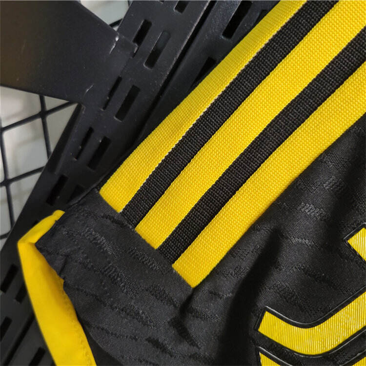 2324 Juventus Away Black Shorts - Official Replica 7205