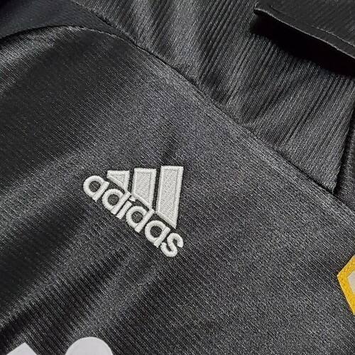 Elite Performance Enthusiastic Football Team Madrid #1998 Classic E...