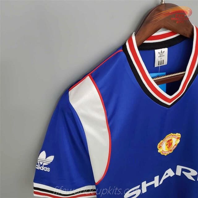 Manchester United season 84-86 Away Cobalt Football Jersey