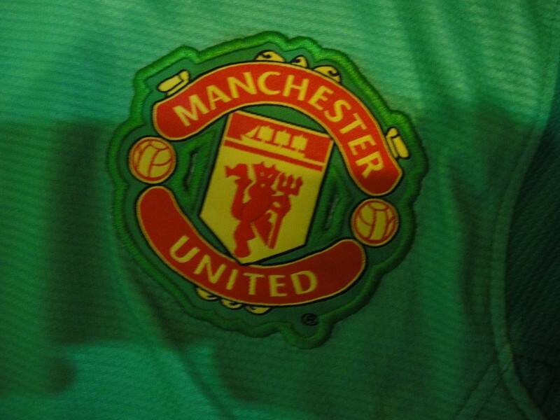 13-14 Manchester United Goalkeeper Green Jersey Shirt - Official