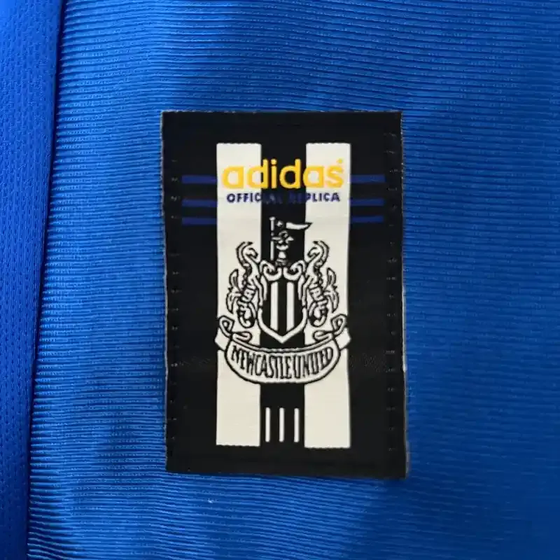 1998-1999 Newcastle United Jersey retro kit