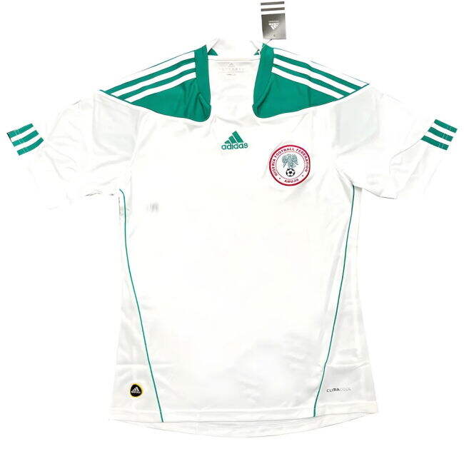 2010-2011 Nigeria Away Shirt (OKOCHA 10)