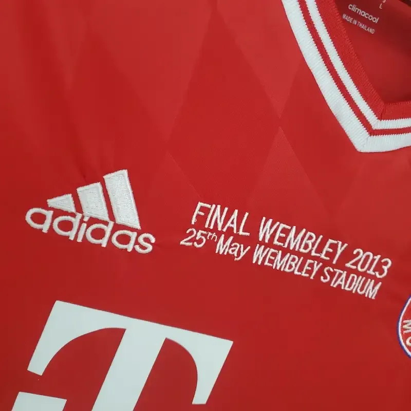 2013-2014 Bayern Munich League retro kit