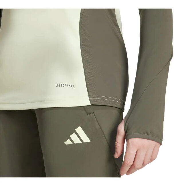 Real Madrid 2025-2026 Womens Kit - Authentic Fan Edition