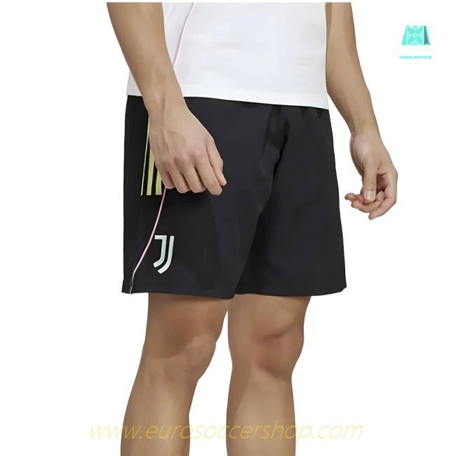 2025-2026 Juventus Downtime Shorts (Black)