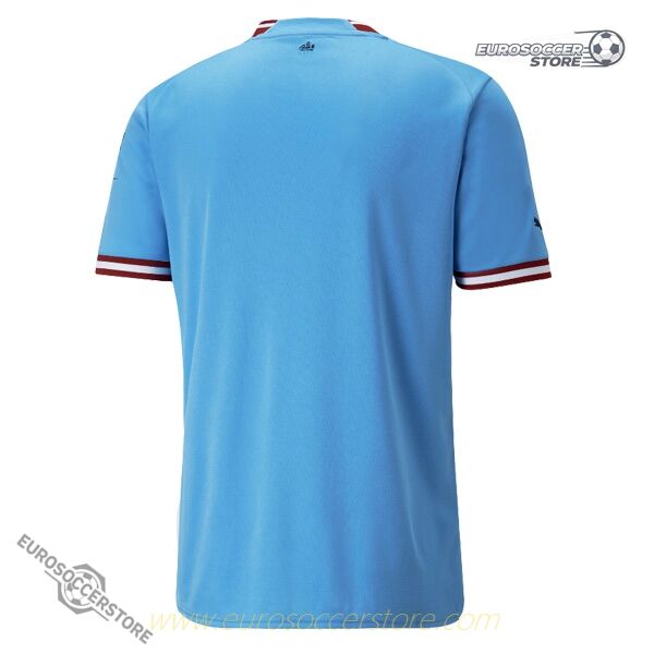 The 22-23 Home Jersey of Manchester City