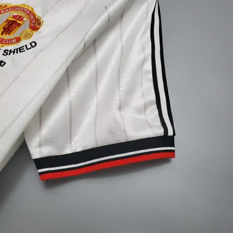 1983 Manchester United Jersey retro kit