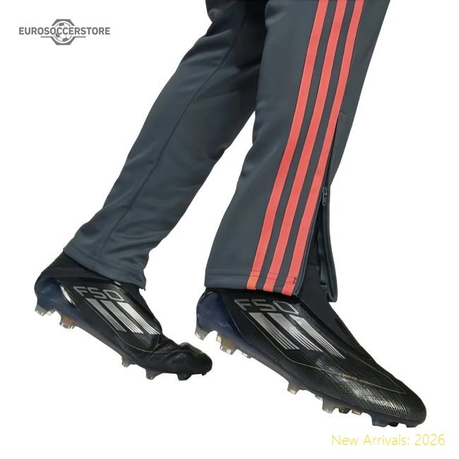 Outstanding 2025-2026 Bayern Munich Tracksuit (easy Coral) - Kids