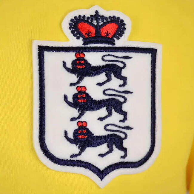 England Legendary Team Collector's Jersey - Collector's Edition (1)