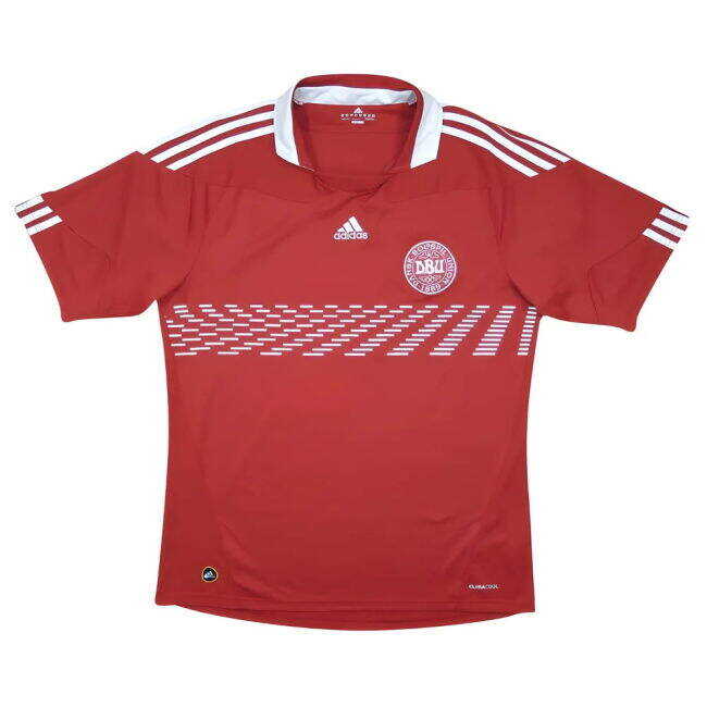 2010-2011 Denmark Home Shirt