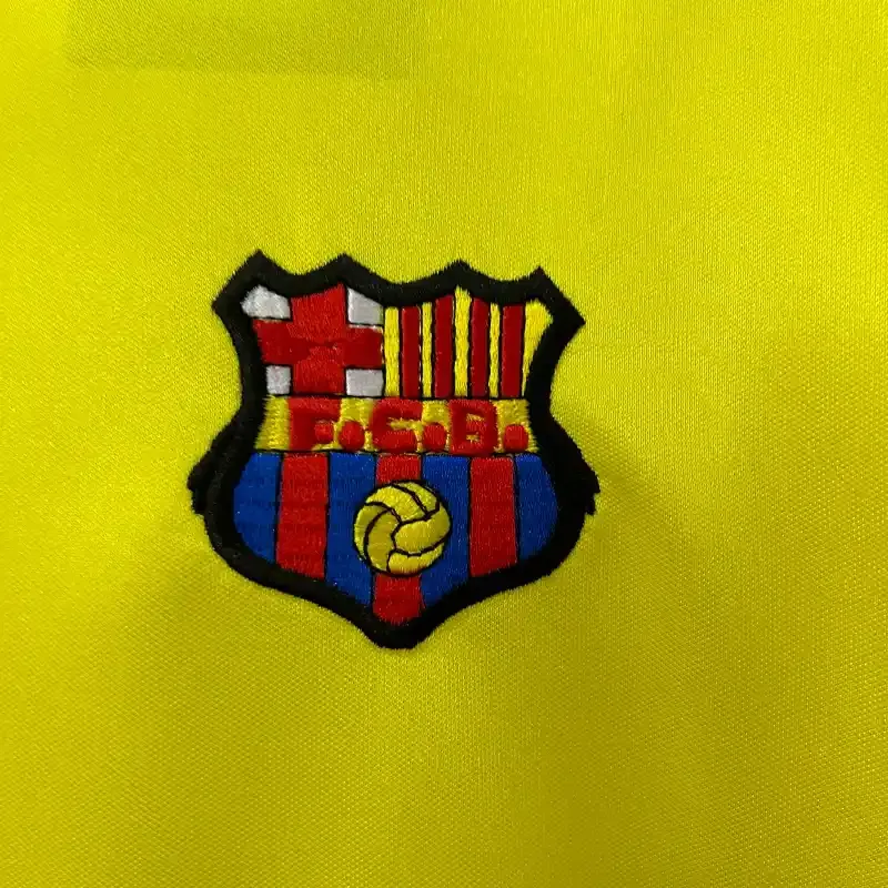 1982-1984 Barcelona Jersey retro kit