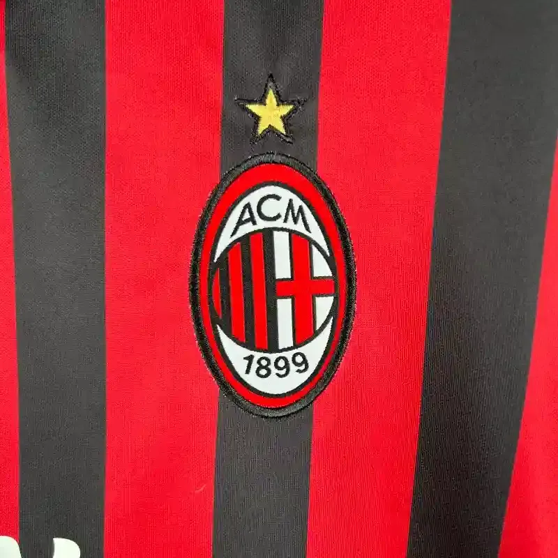 2016-2017 AC Milan Jersey retro kit