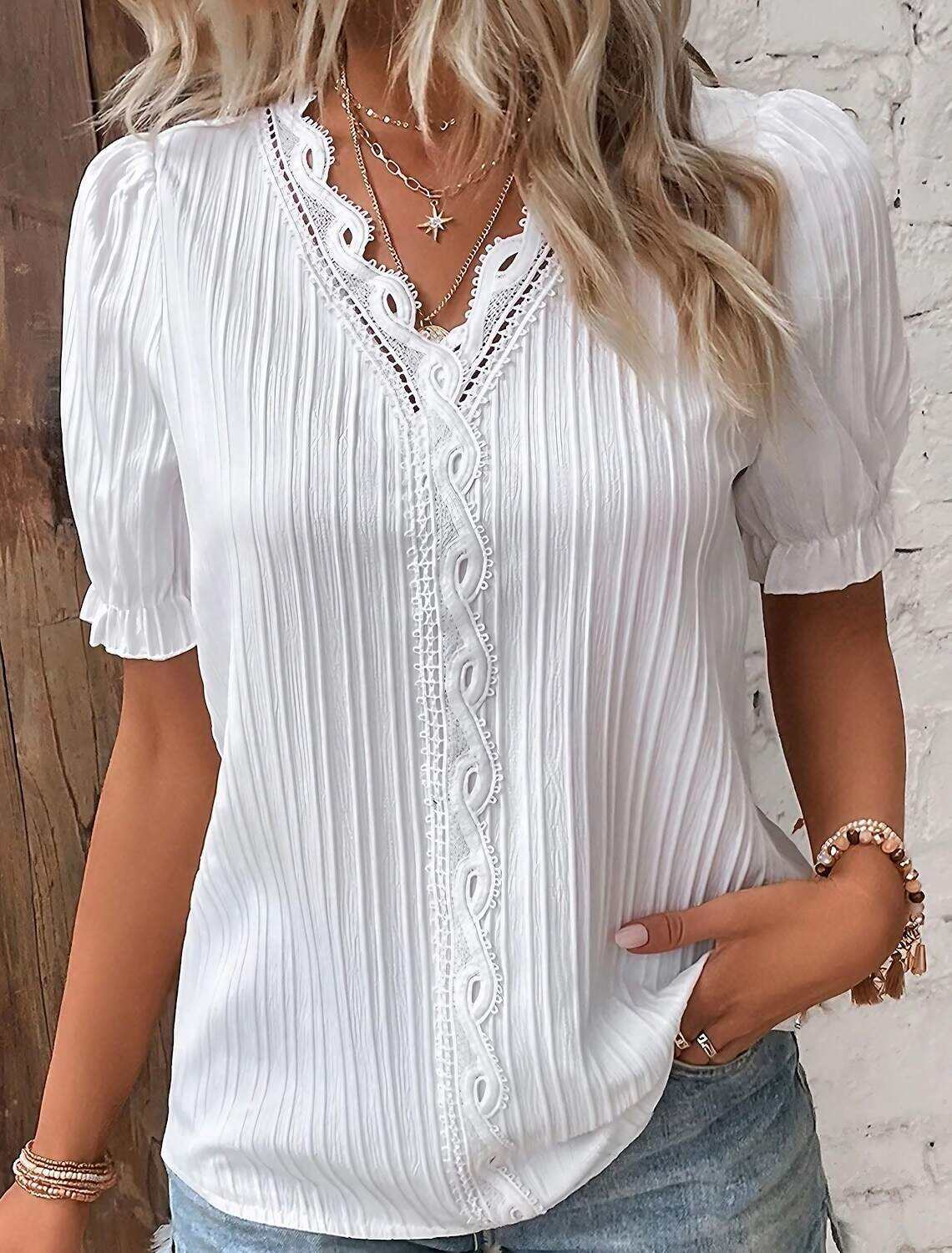 Women's Elegant Lace Tops Eyelet Blouse Ethnic Floral Lace Puff Sleeve Short Sleeve V Neck Daily Romantic Petite Tops Summer Holiday Wear Summer
