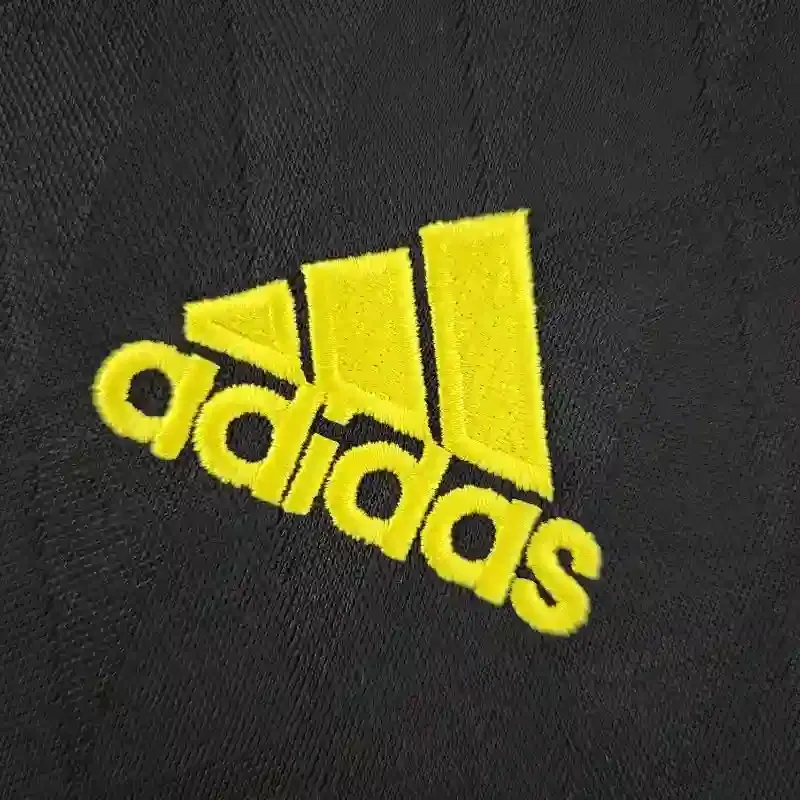 2010-2011 Liverpool Third retro kit