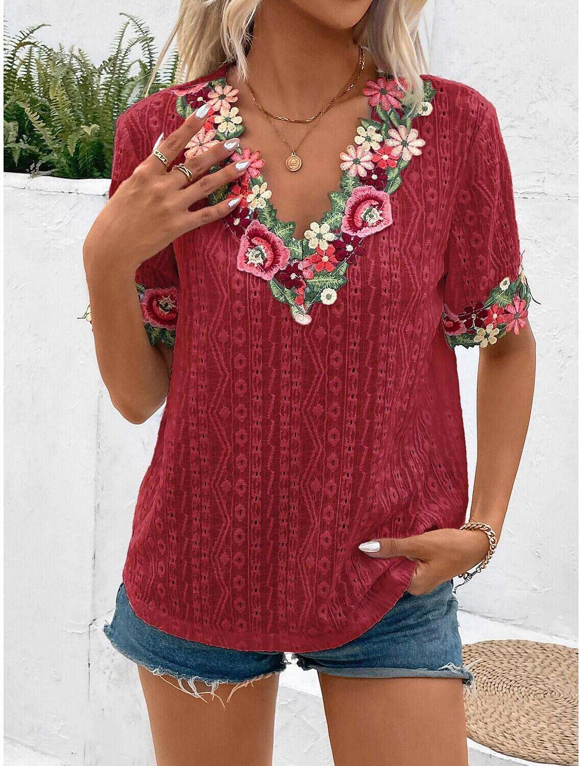 Women's Elegant Lace Tops Eyelet Blouse Floral Embroidery V-Neck Half Sleeve Summer Casual Outdoor Everyday Wear Romantic Petite Tops Summer Holiday Wear