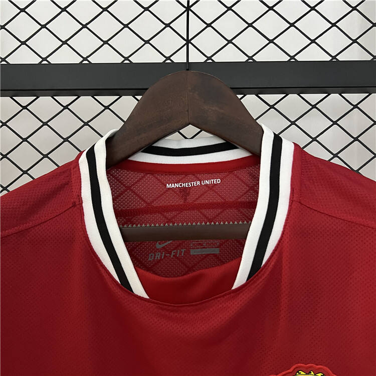 Manchester United 1112 Home Retro Football Shirt - Official Replica