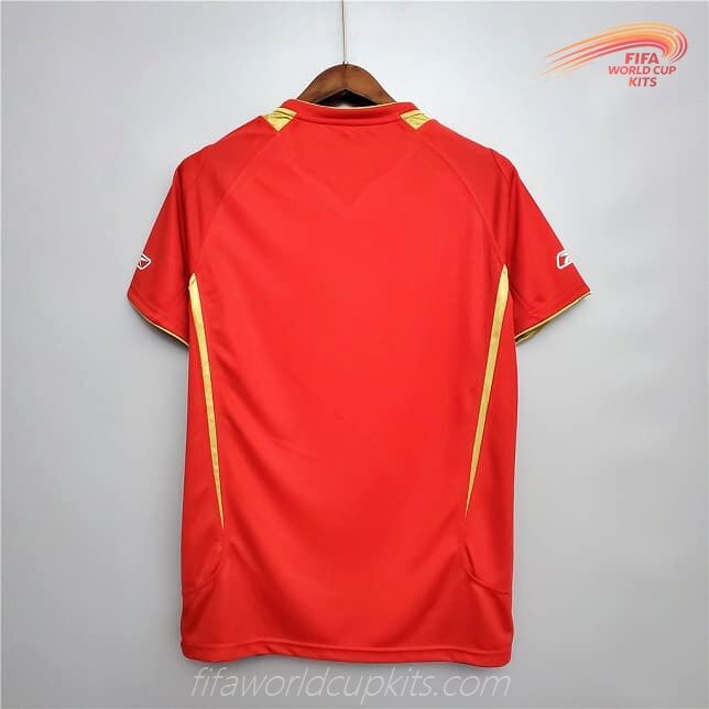 Liverpool 05-06 Home Football Kit