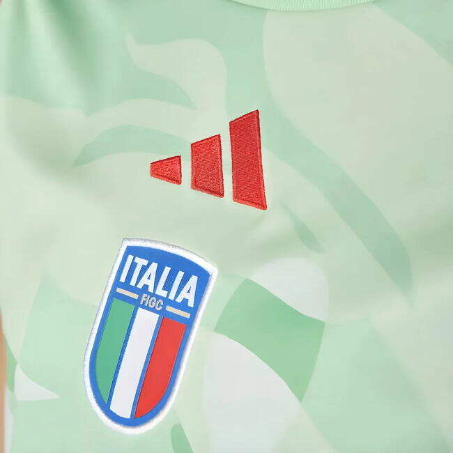Top Quality Italy 2025-2026 Away Strip (Womens)