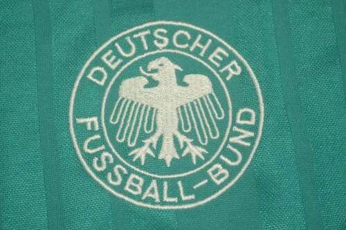 Die Mannschaft Cup #1992 Ultra Comfort Replica Classic Edition Away...