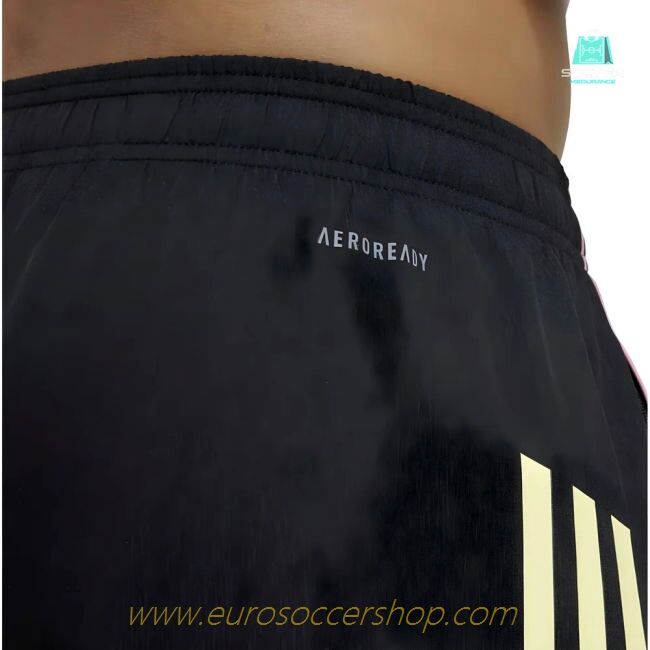 2025-2026 Juventus Downtime Shorts (Black)