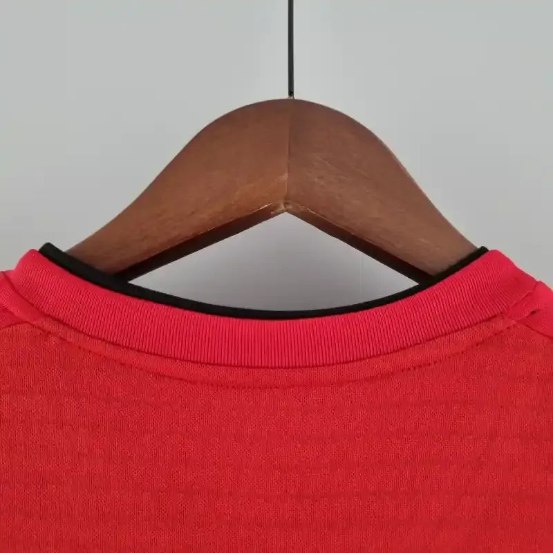 2018-2019 Manchester United Jersey retro kit