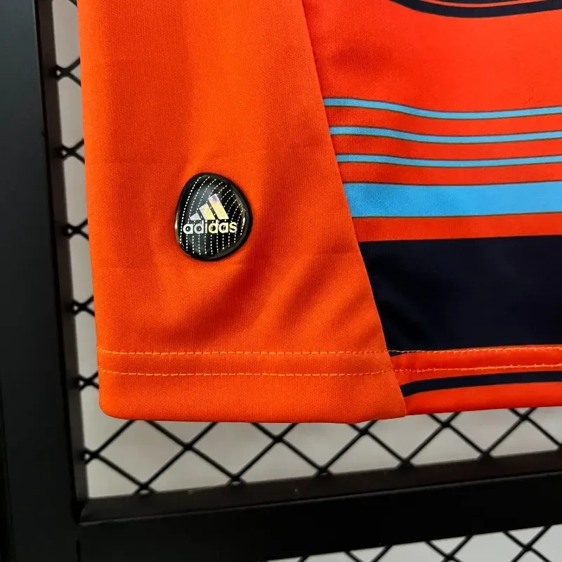 2011-2012 Marseille Second retro kit