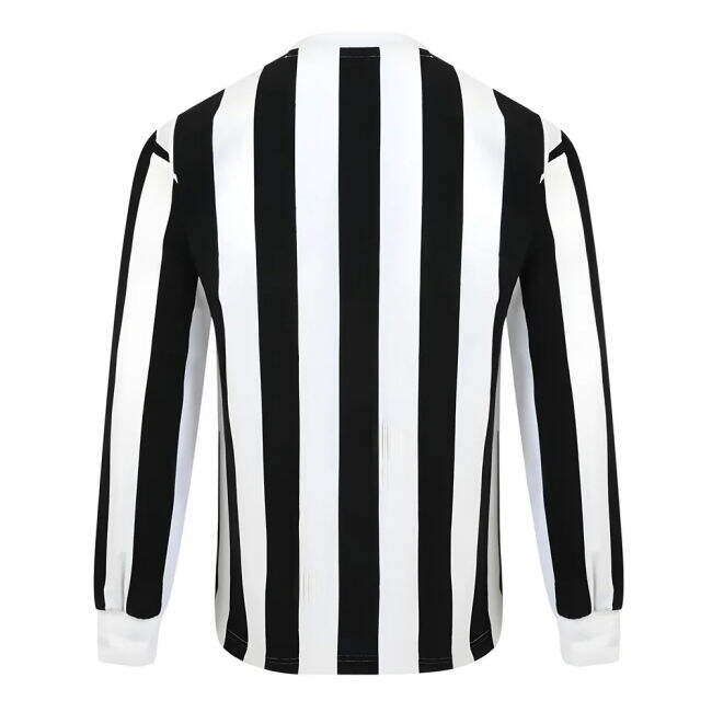 Durable 2025-2026 Juventus Shirt With Retro Design - Machine Washable