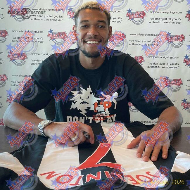 Pro-level Home Newcastle United Jersey 2025-2026 Flexible