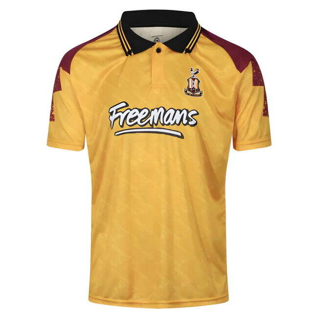 Stylish 1993-1994 Bradford City Retro Away Shirt for Supporter Gear