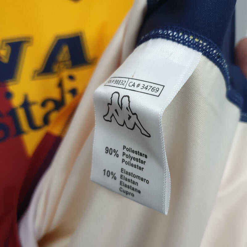 2000-2001 AS Roma Home kit