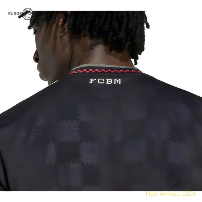 Elite 2025-2026 Bayern Munich Change Jersey - Collectors Item