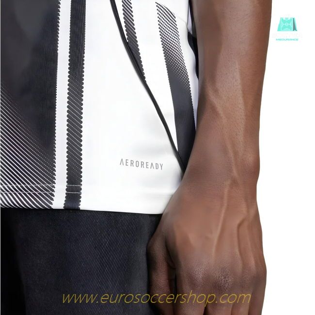 2025-2026 Juventus Home Shirt (Bremer 3)