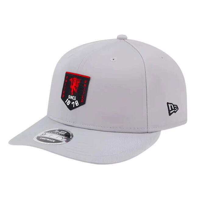 Manchester United Pennant Grey 9FIFTY Snapback Cap (Limited Edition)