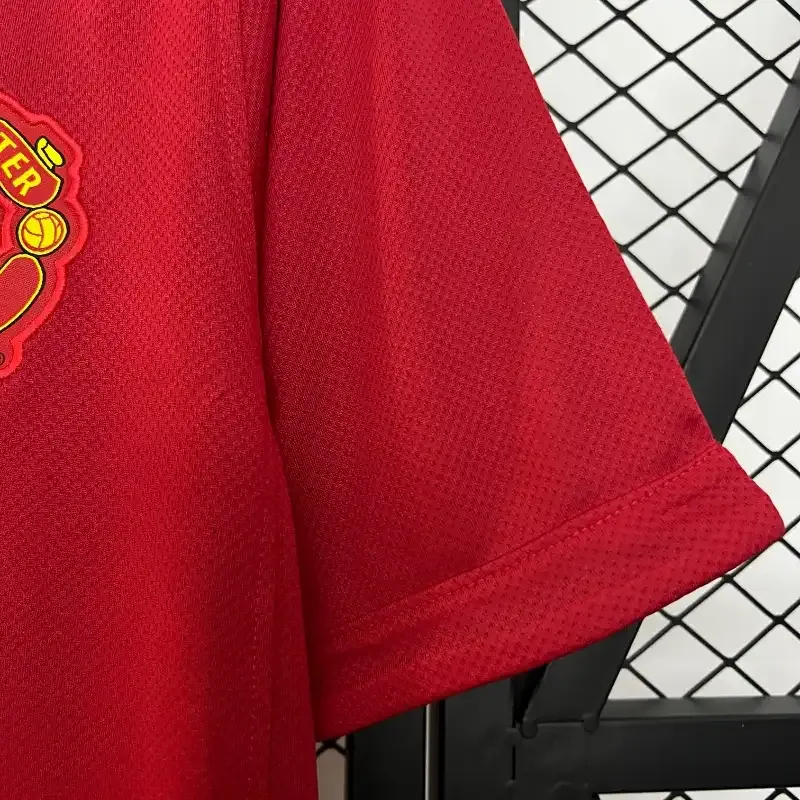 2011-2012 Manchester United Jersey retro kit
