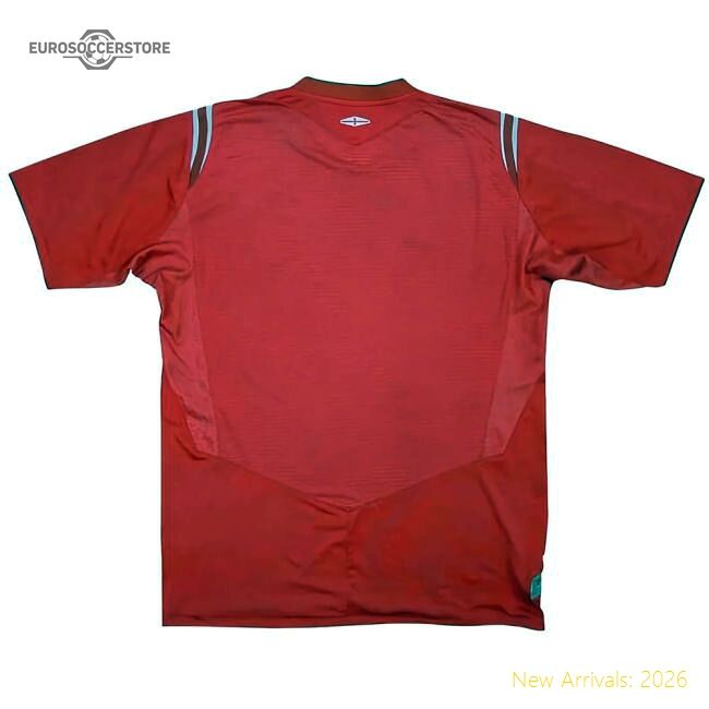 England 2024-2025 Away Shirt - Pro Climalite Movement Fashion-forward