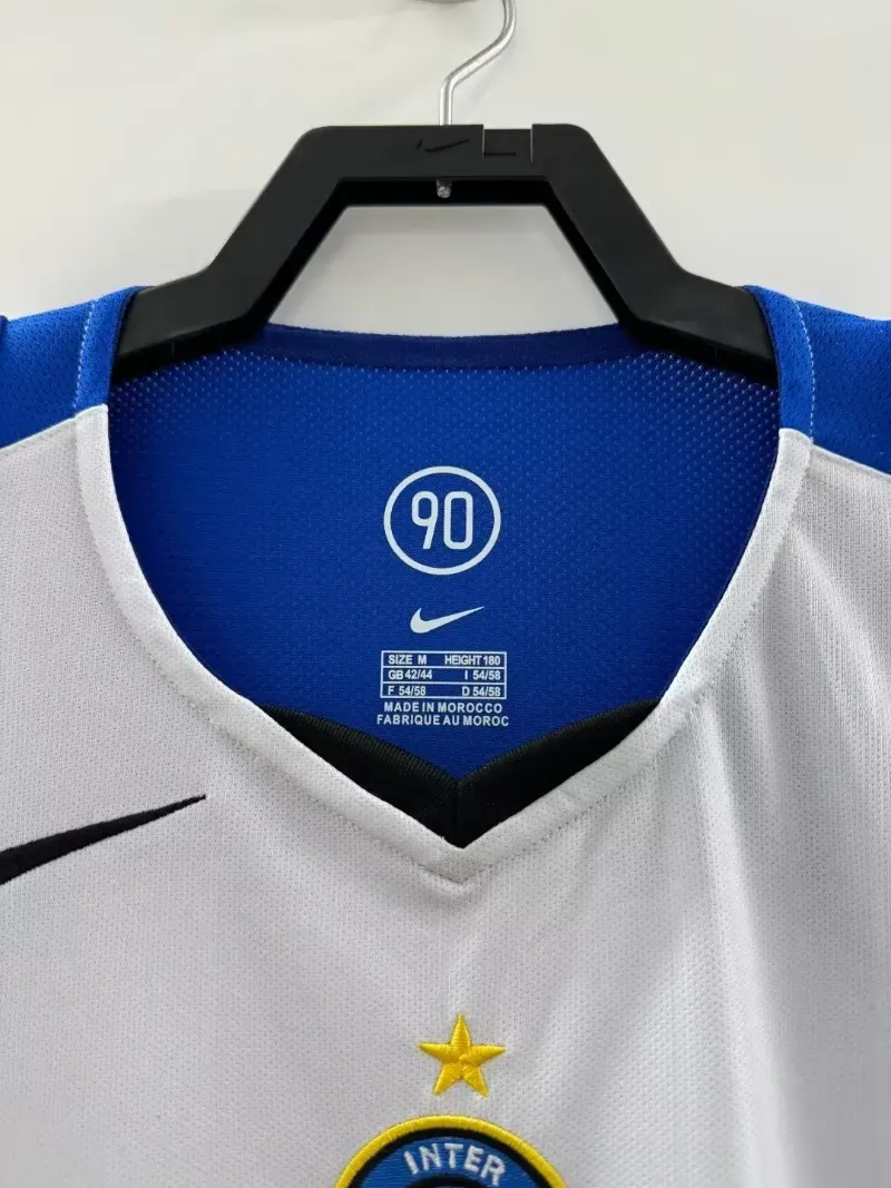 2004-2005 Inter Milan Jersey retro kit