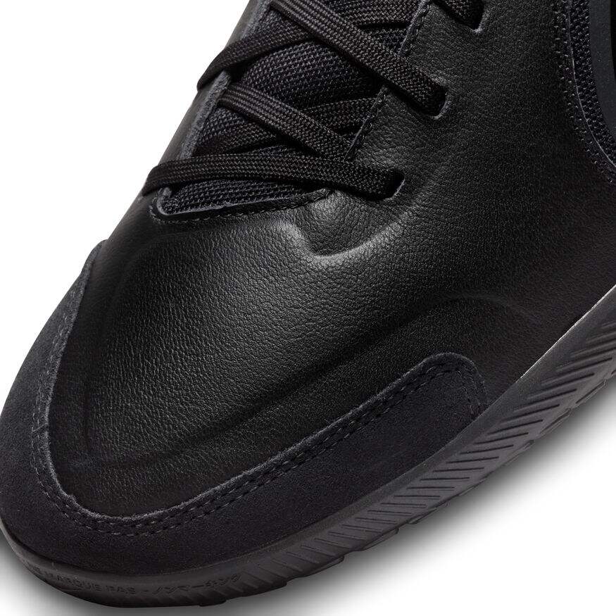 Experience Durability with Nike Your Favorite Team Home Jersey Set