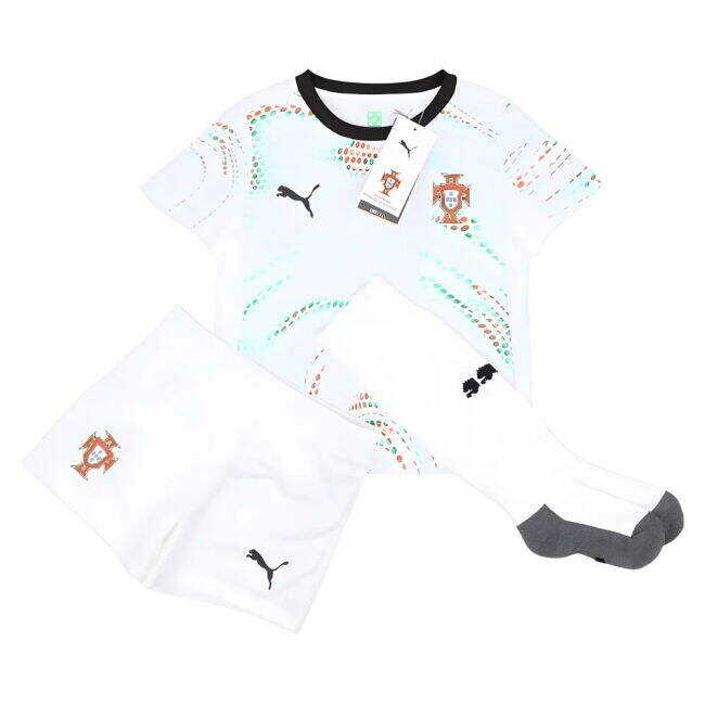 Light And Easy To Use 2025-2026 Portugal Away Mini Kit Money Saving