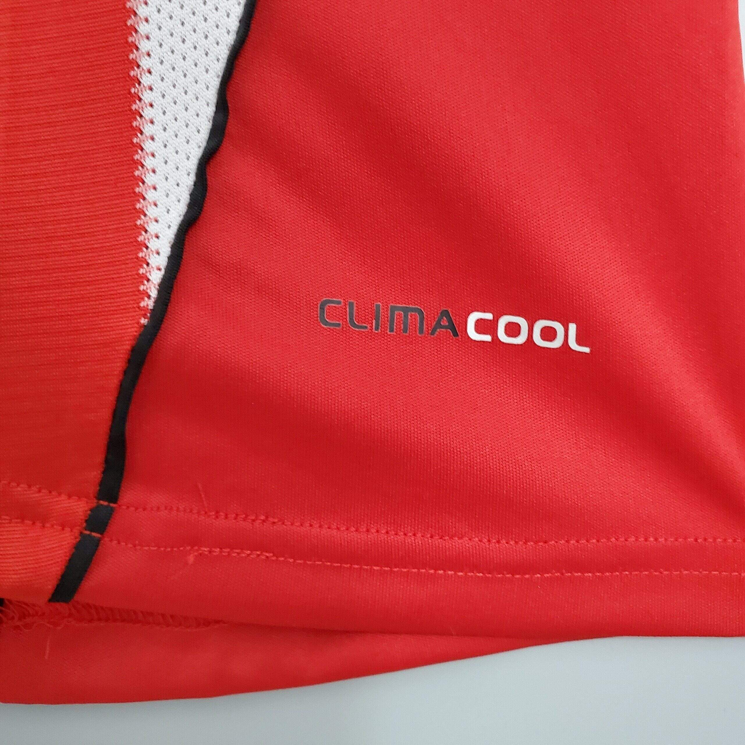 2010/11 Bayern Munich Home kit