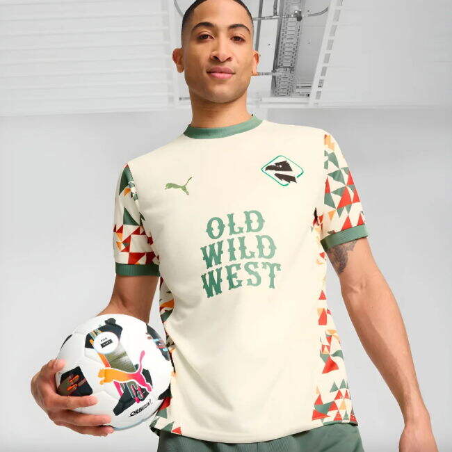 2024-2025 Football Team Replica Third - Classic Fan Edition