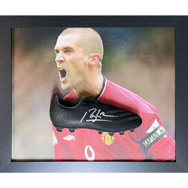 match worn Manchester United FC Keane Signed Boot (Framed)