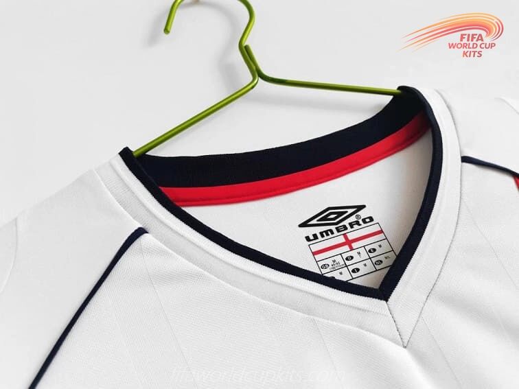 England year 2002 Main Soccer Kit