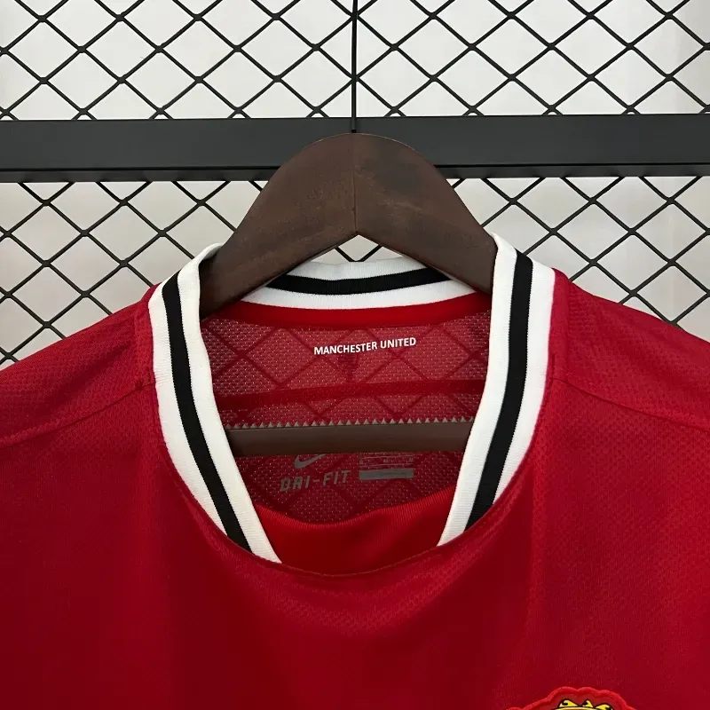 2011-2012 Manchester United Jersey retro kit