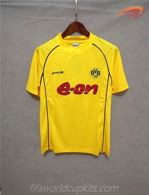 Dortmund 01-02 Home Football Kit