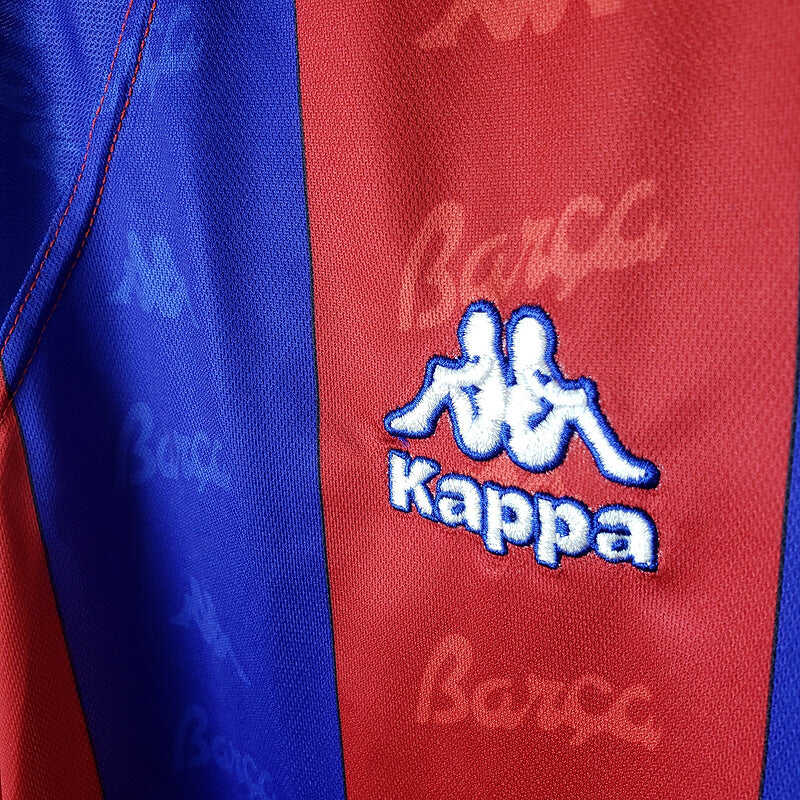 1996/97 Barcelona Home kit