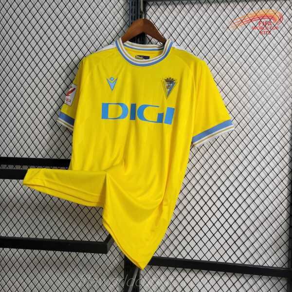 season 23-24 Cadiz Home Game Football Strip