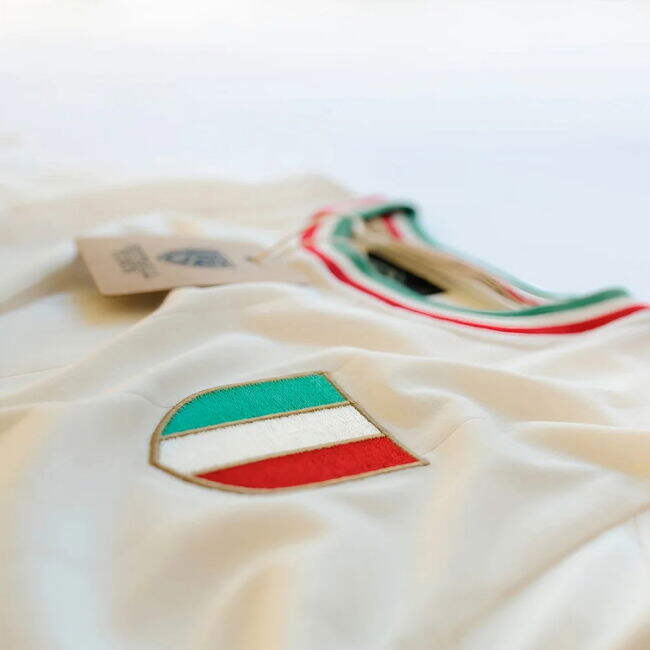 Authentic 2025-2026 Italy UEFA Away Shirt