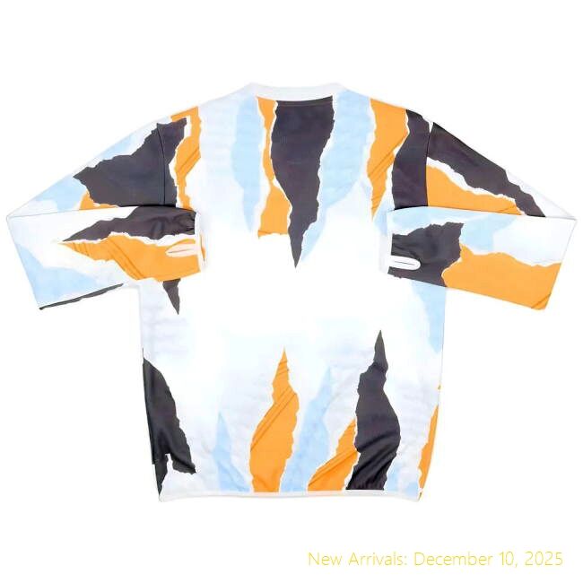 Official 2024-2025 Real Madrid Pre-Match Warm Top (White) -