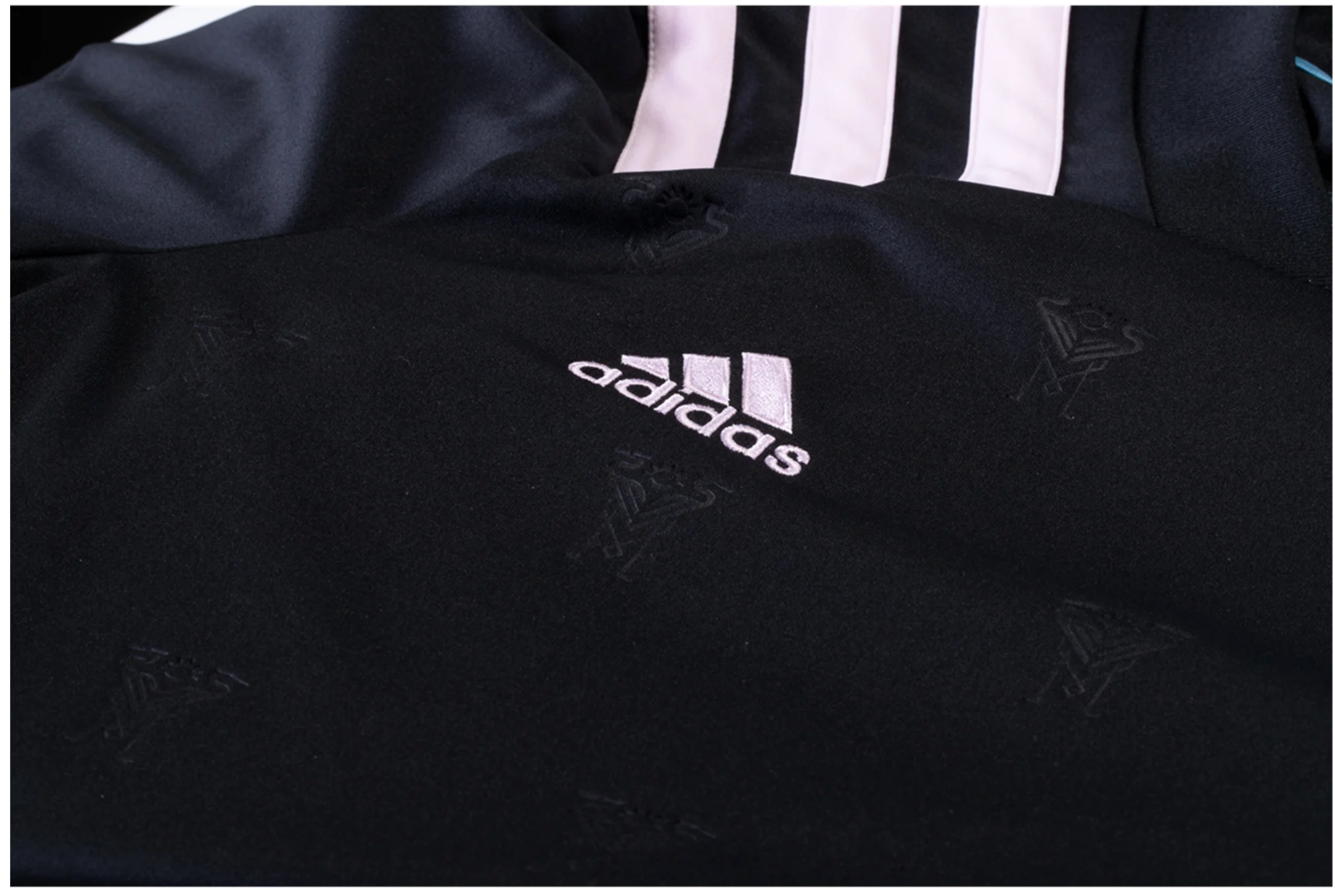 Premium-quality Adult Mia Football Legend Away Jersey 2020